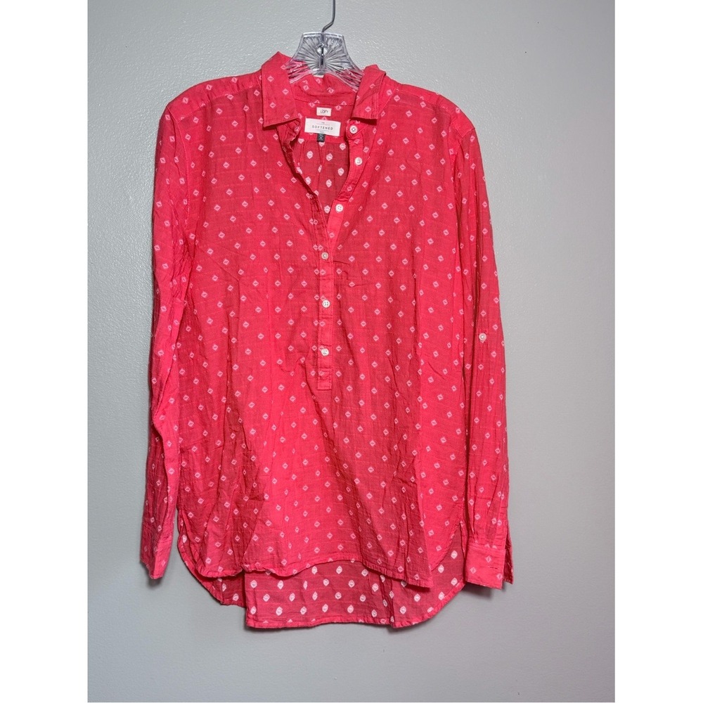 Ann Taylor Loft The Softened Shirt Women's M Coral Geometric Dobby Dot